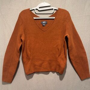 Maeve V-Neck Sweater in Warm Orange